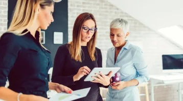 Intergenerational Leadership